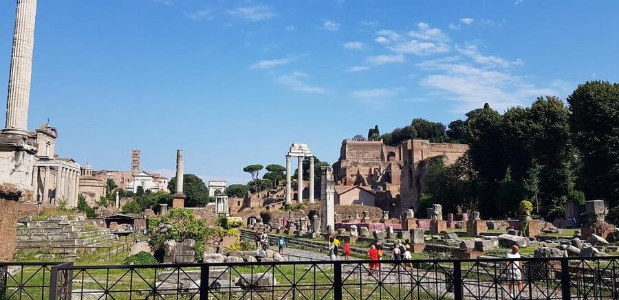 Rome: Colosseum, Roman Forum & Palatine Hill Experience - Should you book it?