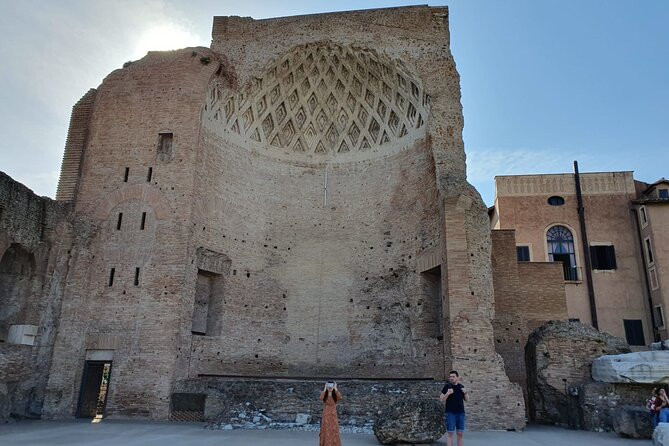 Rome: Colosseum, Roman Forum & Palatine Hill Experience - Timing, crowds, and a practical plan
