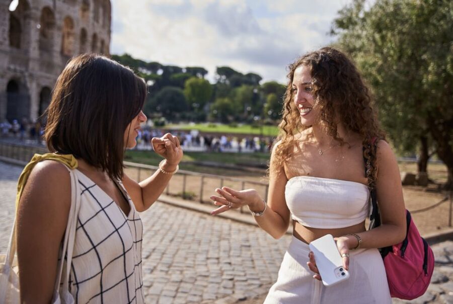 Rome: Colosseum, Roman Forum & Palatine Hill Group Tour - Weather and seasonal crowds