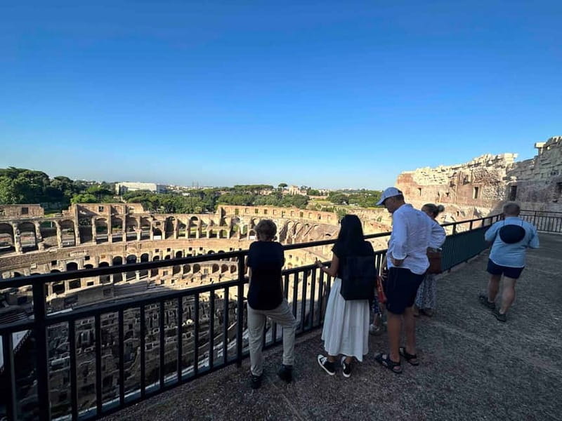 Rome: Colosseum VIP Top Floor 7 Pax Tour - Free time at the Roman Forum and Palatine Hill