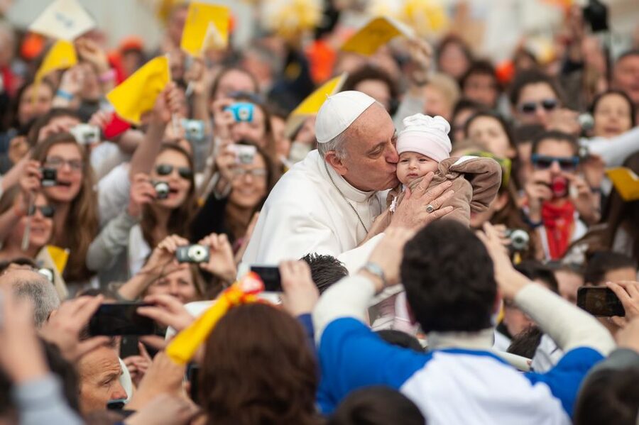 Rome: Escorted Papal Audience Experience with Entry Ticket - The Papal Audience and blessing