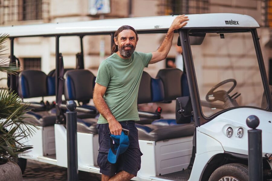 Rome: Evening Golf Cart Tour with Aperitivo - The first run past Rome’s ancient monuments