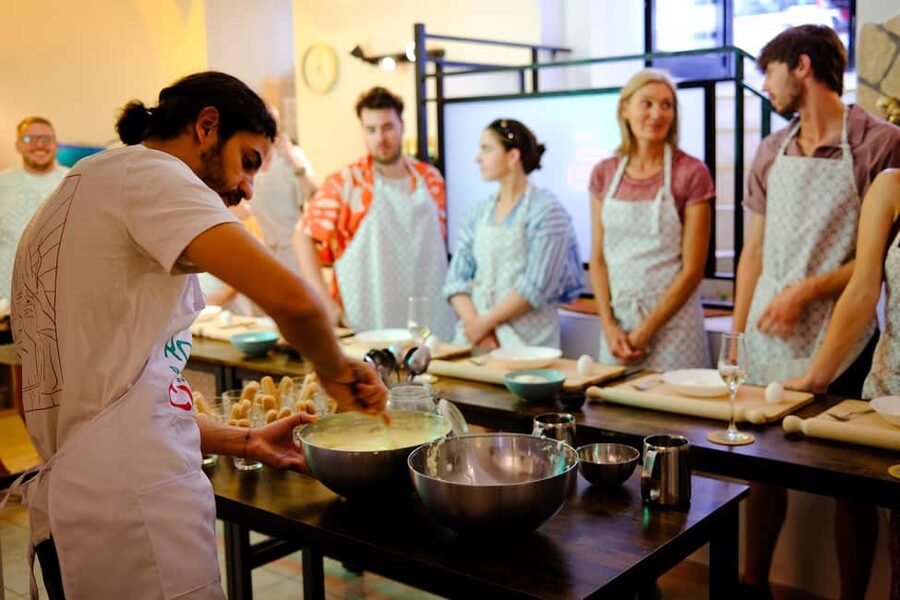 Rome: Family-Friendly Pasta and Tiramisu Cooking Class - Choosing between carbonara and cacio e pepe