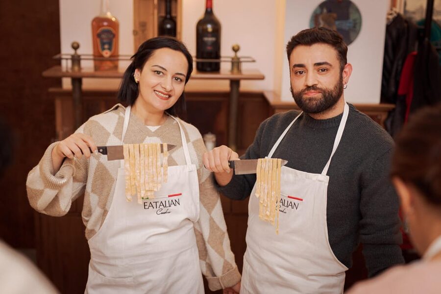 Rome: Fettuccine Pasta Cooking Class in Rome's City Center - Bruschetta, drinks, and the pause before dinner