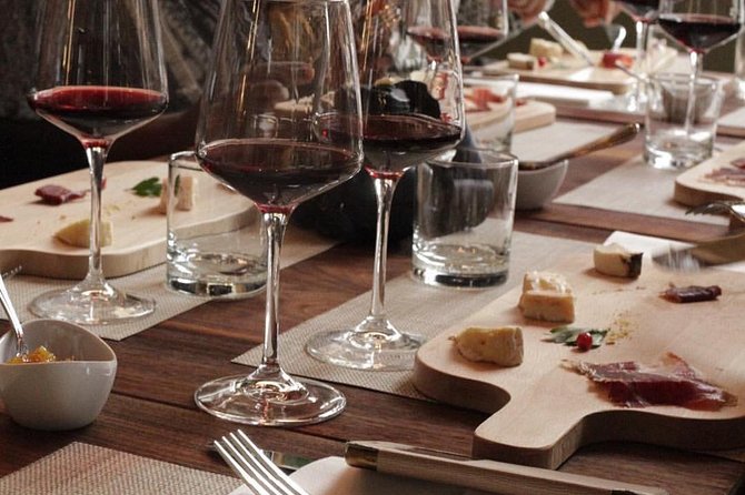 Rome Food Tour: Unlimited Tastings with Fine Wine & Barolo - Key points to know before booking
