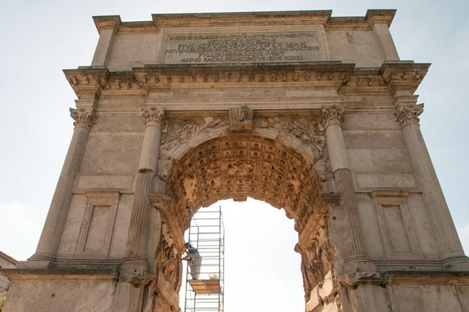 Rome: Guided Group Tour of Colosseum, Roman Forum & Palatine Hill - Reaching Palatine Hill and its city views