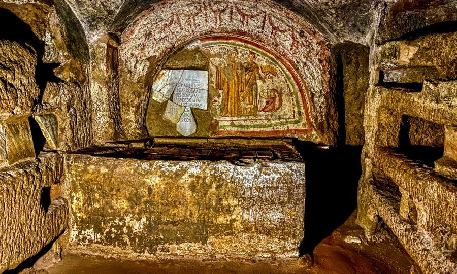 Rome: Guided Roman Catacombs Tour with Transfers - Languages, group size, and timing