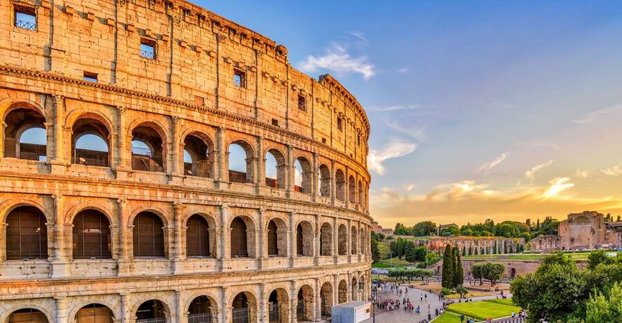 Rome: Guided Tour of Colosseum, Roman Forum & Palatine Hill - The guides make the biggest difference