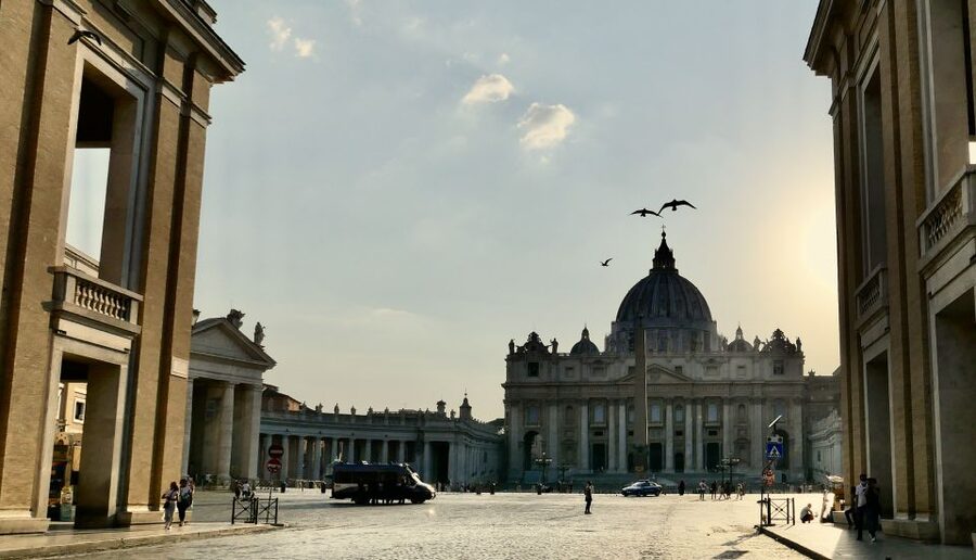 Rome: Guided Tour of St. Peter's Basilica with Dome Climb - What the view includes