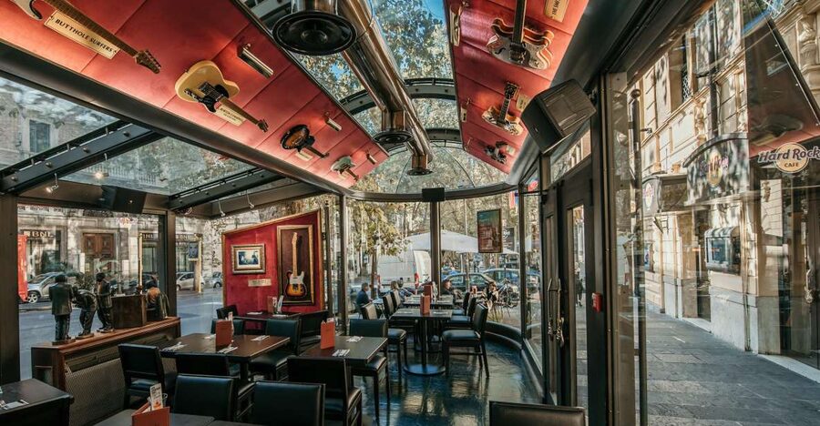 Rome: Hard Rock Cafe Experience - A Rock-and-Roll Meal on Via Veneto