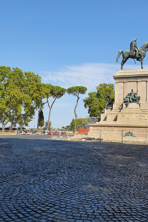 Rome: Highlights Golf Cart Tour with Pizza Snack & Gelato - Piazza Navona, the Pantheon, and a Roman snack