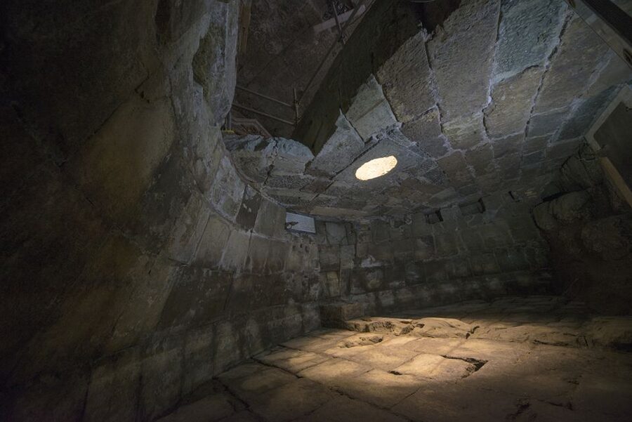 Rome: Mamertime Prison Entrance Ticket with Audio guide - What the Mamertine Prison is really about