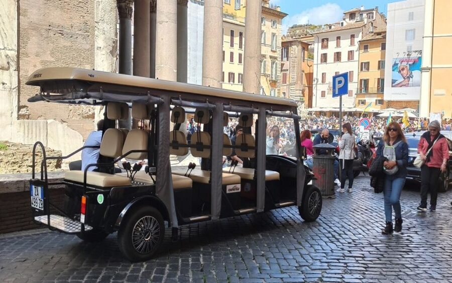 Rome: Night Tour of the City by Golf Cart (Private option) - The Spanish Steps from the upper approach