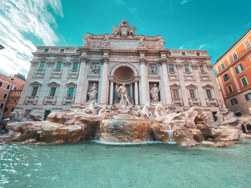 Rome: Opera Concert at Palazzo Poli - Fontana di Trevi - The Trevi Fountain view from inside the palace