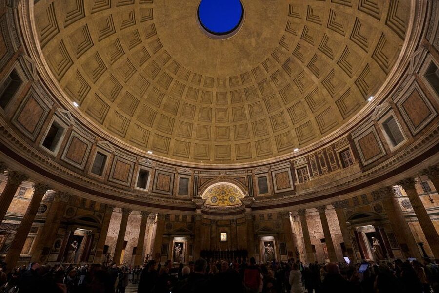 Rome: Pantheon Timeless Marvel Guided Tour with Entry Ticket - Under the open dome and oculus