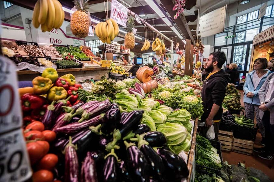Rome: Pasta Cooking Class with Market Visit and Wine - Walking through Nomentano Market