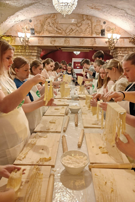 Rome: Pasta & Tiramisu Cooking Class near the Spanish Steps - What you actually prepare, and what you do not