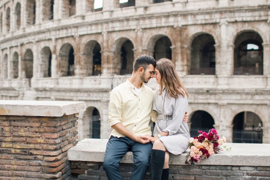 Rome: Personalized Photoshoot outside the Colosseum - Weather, daylight, and the best time to schedule