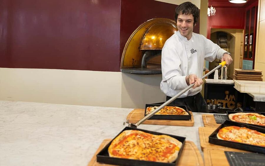 Rome: Pizza & Tiramisu Making Class with Wine & Limoncello - Key points to know before booking
