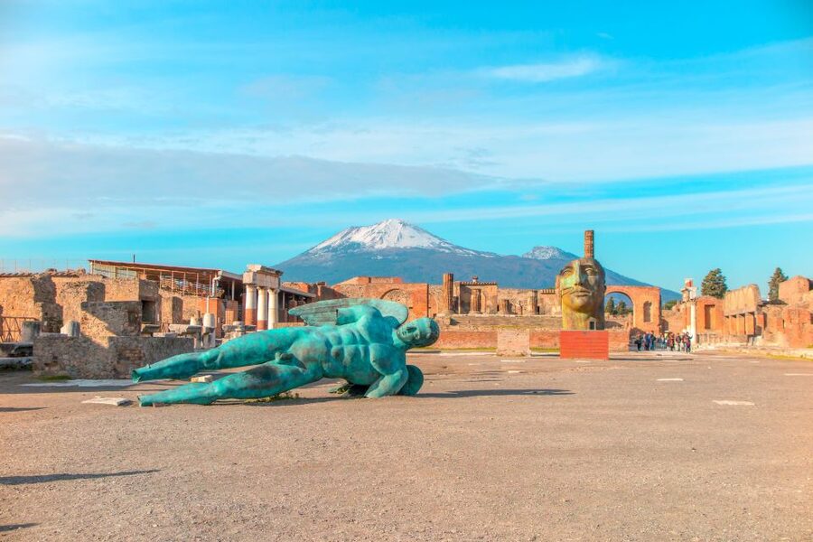 Rome: Pompeii and Naples Day Trip with Pompeii Entry Ticket - Key points at a glance