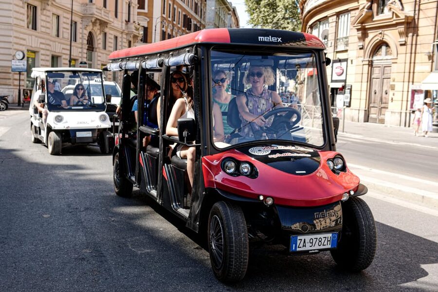 Rome: Private Customizable 3-Hour Golf Cart City Tour - The Pantheon and Piazza Navona