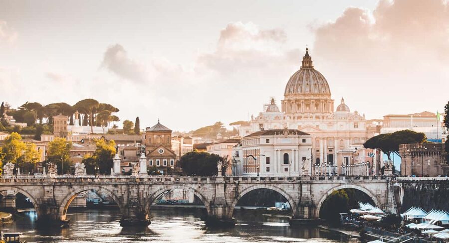 Rome: St. Peter's Basilica and Vatican Grottoes Guided Tour - Should you climb the Dome?