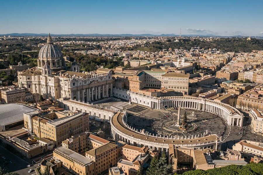 Rome: St. Peter's Basilica Audio Guide with Dome Tickets - Passing security without false promises