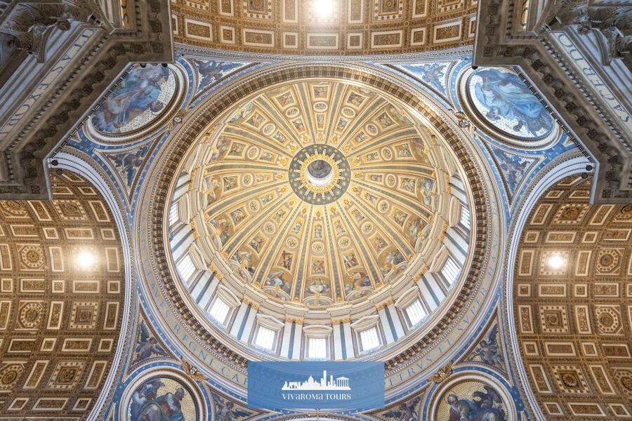 Rome: St. Peter's Basilica Express Guided Tour - St. Peter’s Square Sets the Scene
