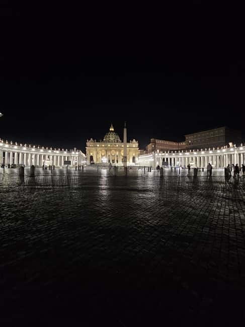 Rome: St. Peter's Basilica & Papal Tombs Tour with Dome - Starting in Bernini’s wide-open square