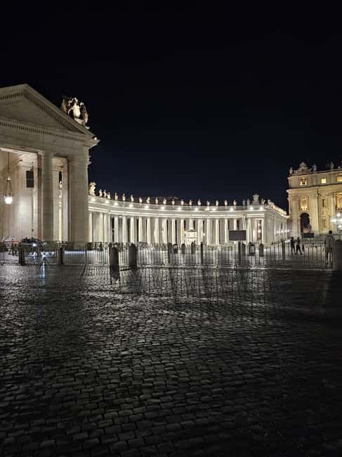Rome: St. Peter's Basilica & Papal Tombs Tour with Dome - Entering St. Peter’s Basilica