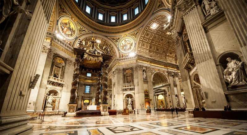 Rome: St. Peter's Basilica & Vatican Grottoes Guided Tour - Dress, bags, and practical comfort