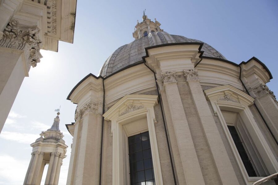 Rome: Terrazza Borromini Open-Air Opera with Aperitif - What the music feels like in a small group