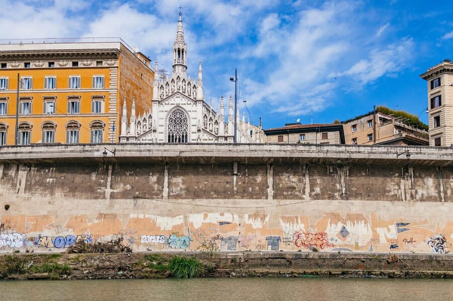 Rome: Tiber River Urban Rafting Tour with Roman Pizza - The first 40 minutes: a quiet ride through central Rome