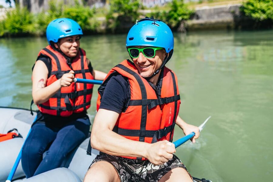 Rome: Tiber River Urban Rafting Tour with Roman Pizza - What the Roman pizza really includes