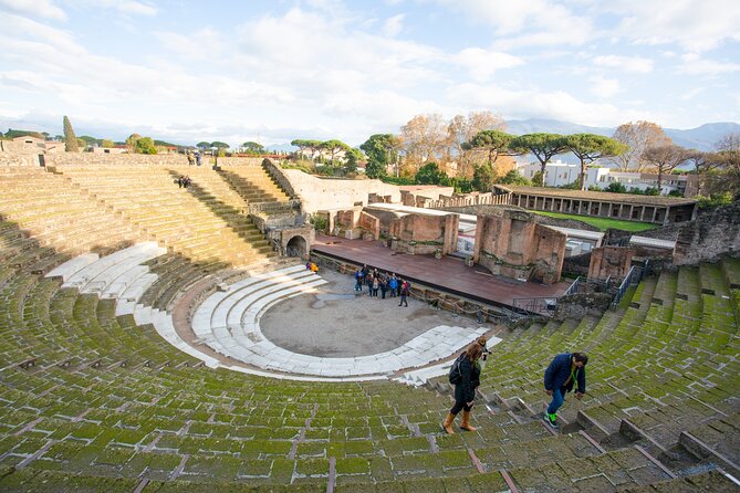 Rome to Pompeii, Sorrento & Capri: 2-Day South Italy Tour - What changes from November through March?
