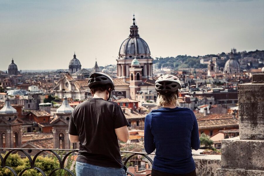 Rome: Top Highlights & Hidden Gems Tour by Cannondale E-Bike - Key points at a glance