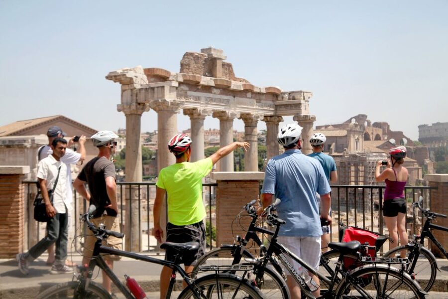 Rome: Top Highlights & Hidden Gems Tour by Cannondale E-Bike - From Via Labicana to the Colosseum