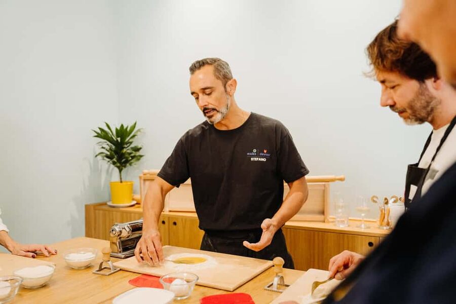 Rome: Traditional Pasta Making Class with Wine & Gelato - What the three hours feel like