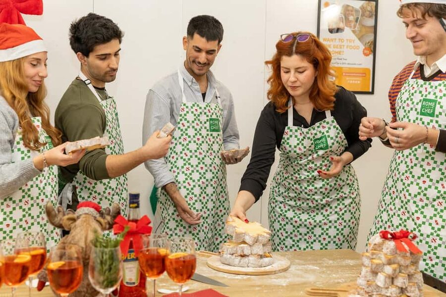 Rome: Traditional Pasta with Cocktails Cooking Class - Key points before you book