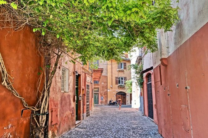 Rome: Trastevere Food tour with Free-Flowing Fine Wine - The charcuterie and cheese spread is the tour’s heavyweight stop