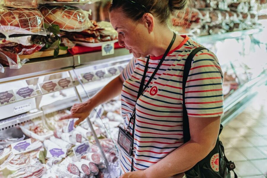 Rome: Trastevere or Jewish Quarter Street Food Tour - Who should book this Roman food walk?