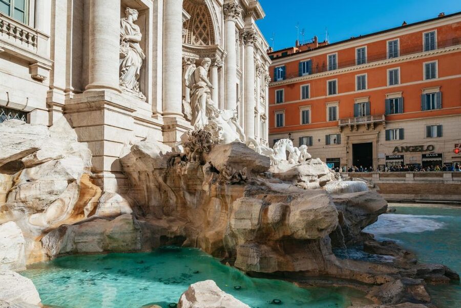 Rome: Trevi Fountain and Underground Guided Tour - Meeting your guide beside the church