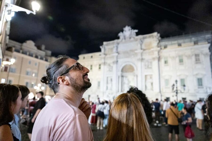 Rome: Under the Moonlight Evening Walking Tour - Key points at a glance