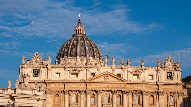 Rome: Vatican Museums and Sistine Chapel Small Group Tour - Decorative galleries: Candelabra, Tapestries, and Maps