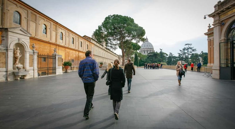 Rome: Vatican Museums and Sistine Chapel Small Group Tour - Meeting at Viale Giulio Cesare