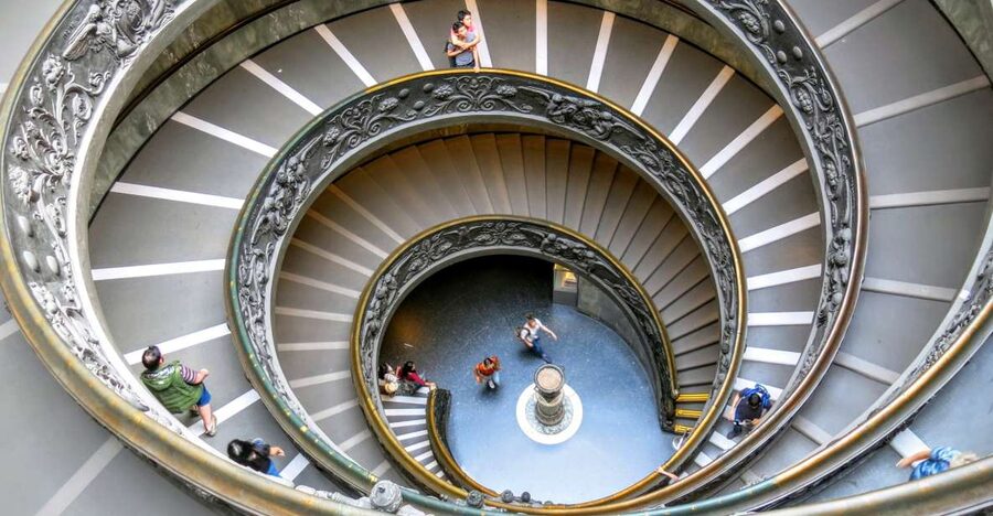 Rome: Vatican Museums and Sistine Chapel Tour - Why the Vatican works better with a guide