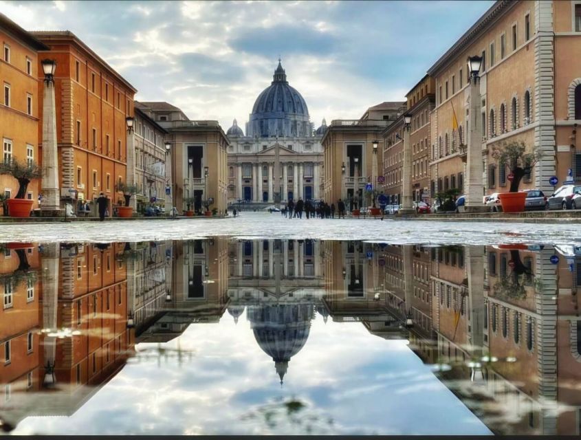 Rome: Vatican Museums and Sistine Chapel Tour with Ticket - Flemish art in the Gallery of Tapestries