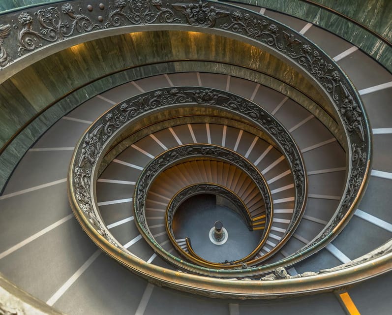 Rome: Vatican Museums Sistine Chapel with priority admission - The Belvedere courtyards begin the visit