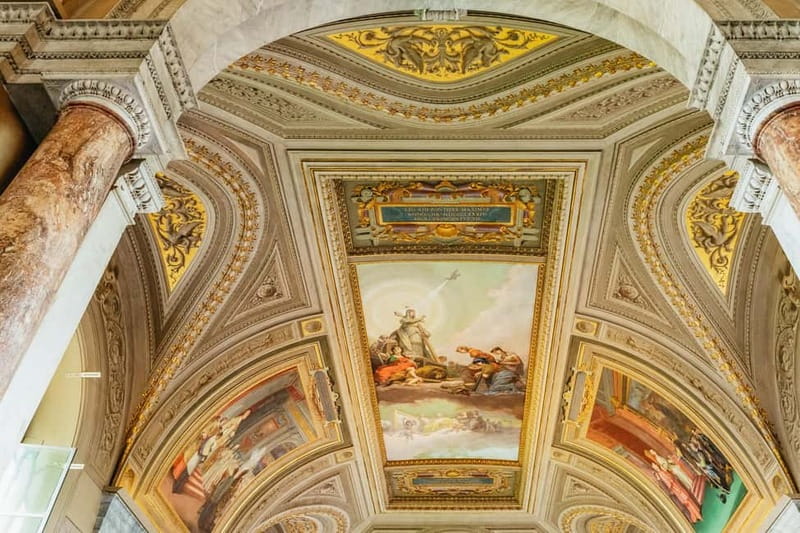 Rome: Vatican, Sistine Chapel and Basilica Guided Tour - The guides are the heart of the experience