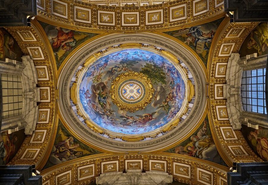 Rome: Vatican & Sistine Chapel Tour + Optional Colosseum - Why the guide matters more than the ticket